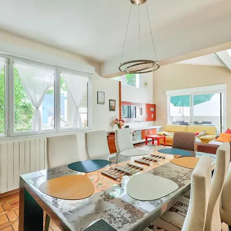 Maison Au Calme Sur Les Bords De Marne A Créteil